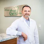 Dr. Alexander Gerskowitz, DDS