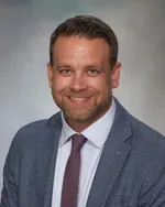 Dr. Ben Veenstra, MD
