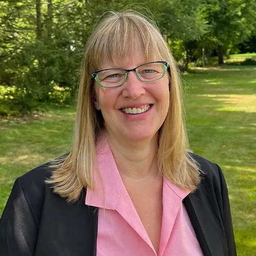 Dr. Dr Catherine Ann Yu