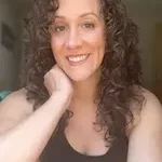 Dr. Courtney Rene Centrelli, DC