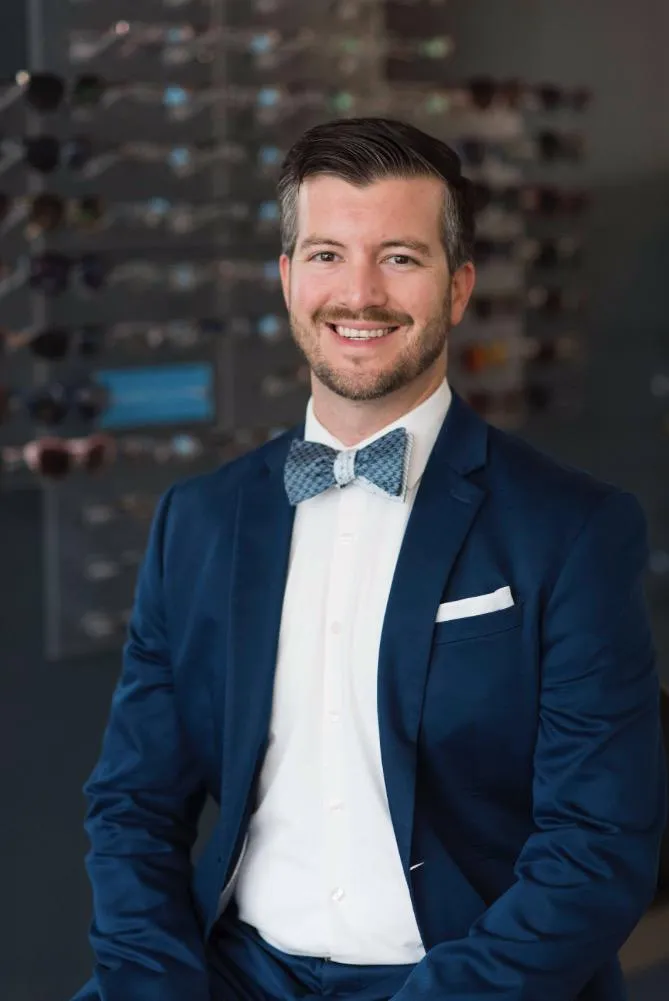 Dr. Craig Edward Hossenlopp, OD