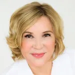 Dr. Cynthia Ann Golomb, MD