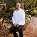 Dr. Doran J. Riehl, DDS