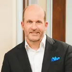 Dr. Geoffrey E. Leber, MD