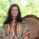 Dr. Leigh Anne Bennett, MD