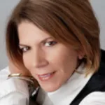 Dr. Lisa Diane Curcio, MD