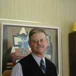 Dr. Raymond Ruenes, MD
