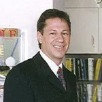 Dr. Richard J. Simons, DDS