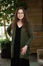 Dr. Sara Bodack, Aud