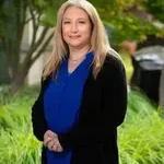 Dr. Sarah White, Aud