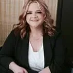 Dr. Shauna Demars, FNPC