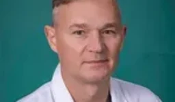 Dr. Tomasz Srokowski, MD